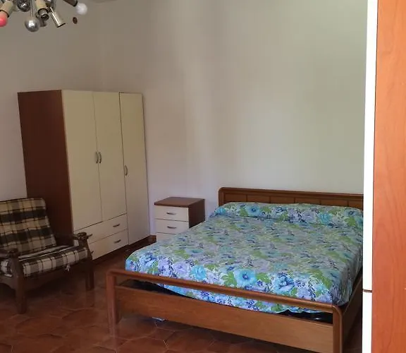 Semesterbostad Donnanna