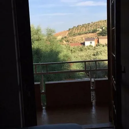 بيت ضيافة Donnanna